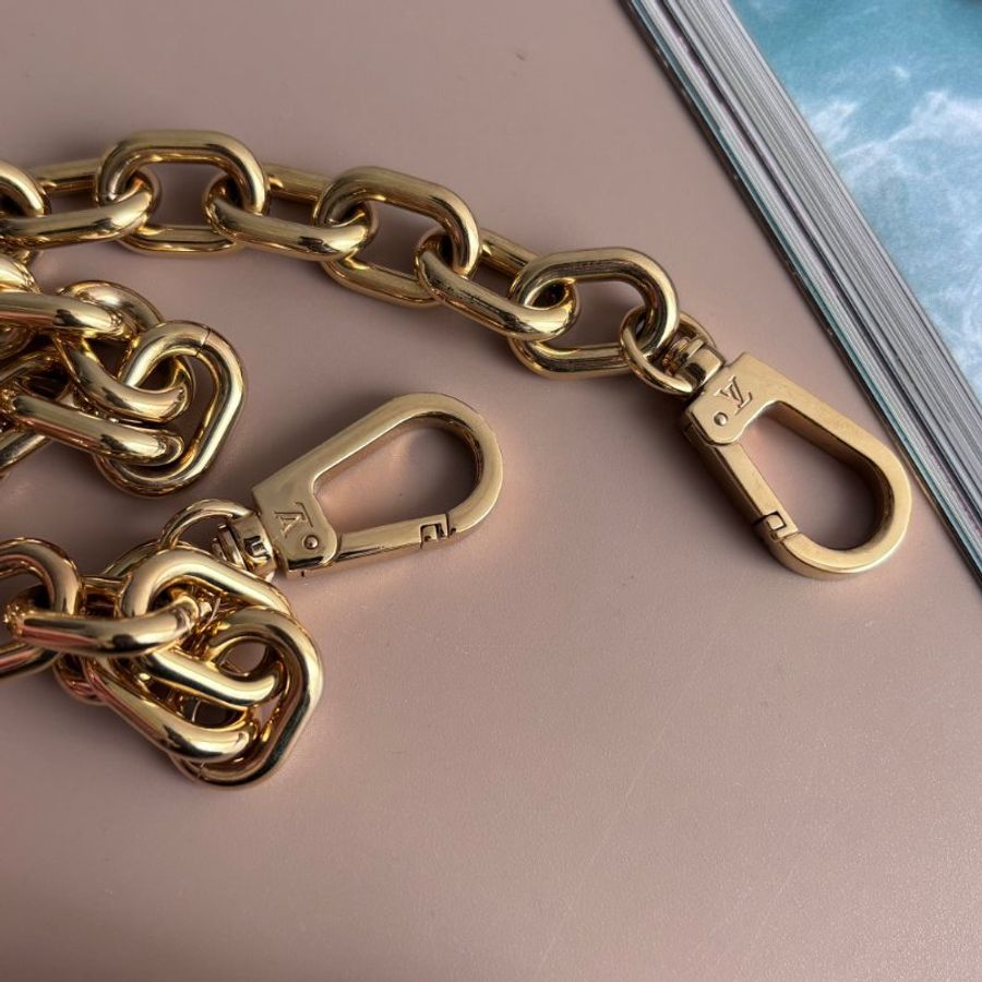 ::Louis Vuitton:: LV M81398- Bubblegram 縫線牛皮肩背/斜背兩用包-26