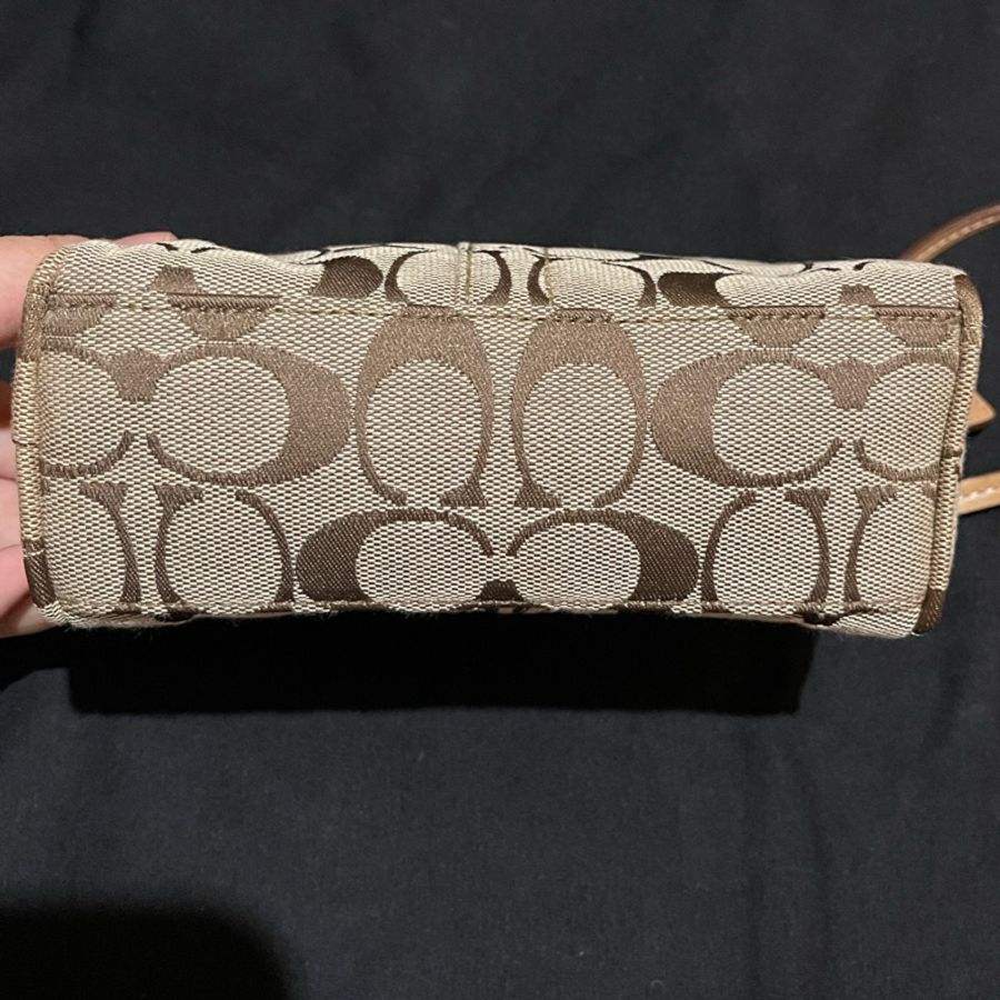 Coach經典logo化妝包 零錢包-4