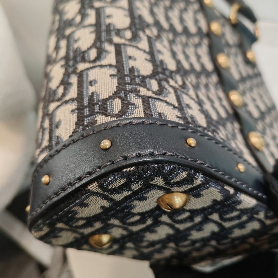 Dior 2017 avenue handle-9