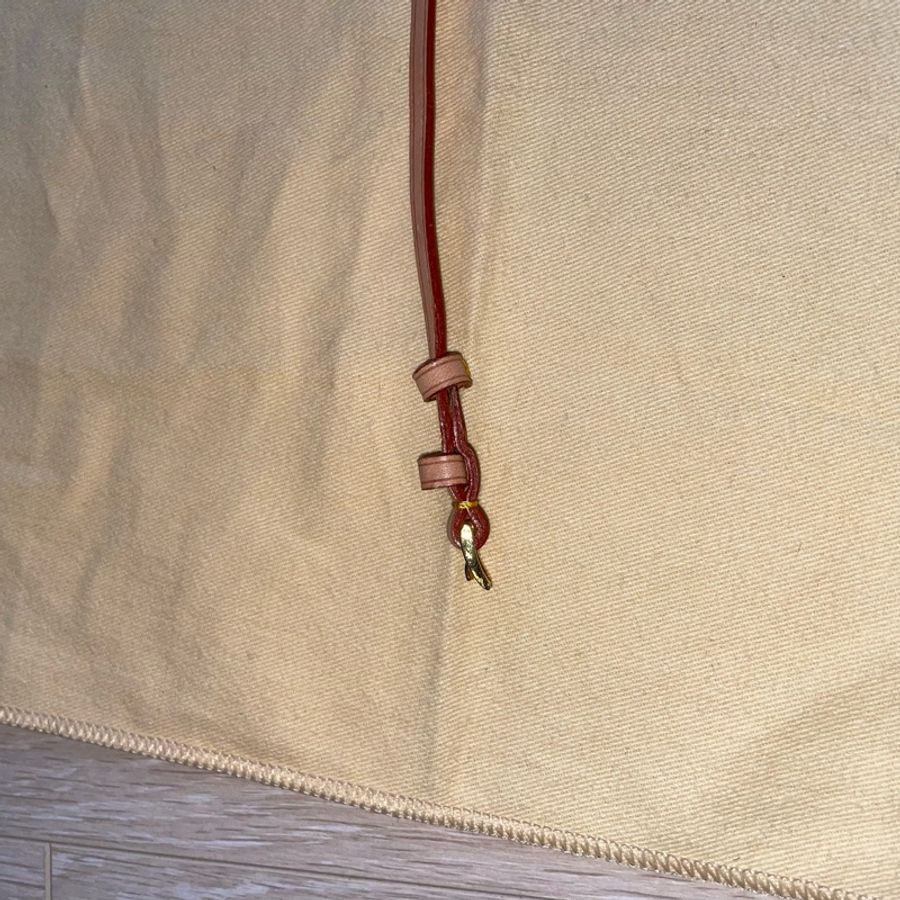 LV Louis Vuitton 黃綠漆皮 可穿戴錢包 小包-27
