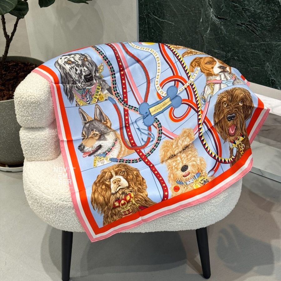 全新💖 超可愛 Hermès 70*70絲巾 狗狗選角日-4