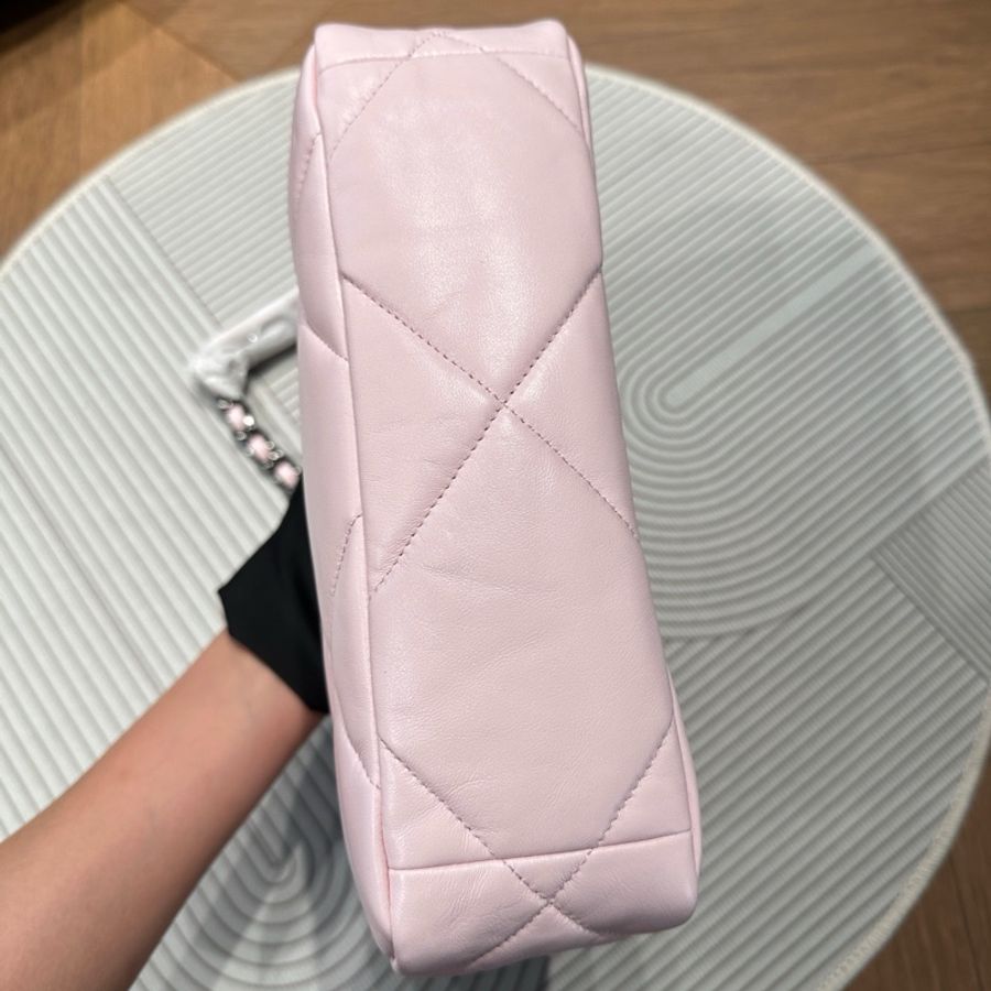 全新閑置未使用 chanel 19bag Small size 26cm芯片款-12