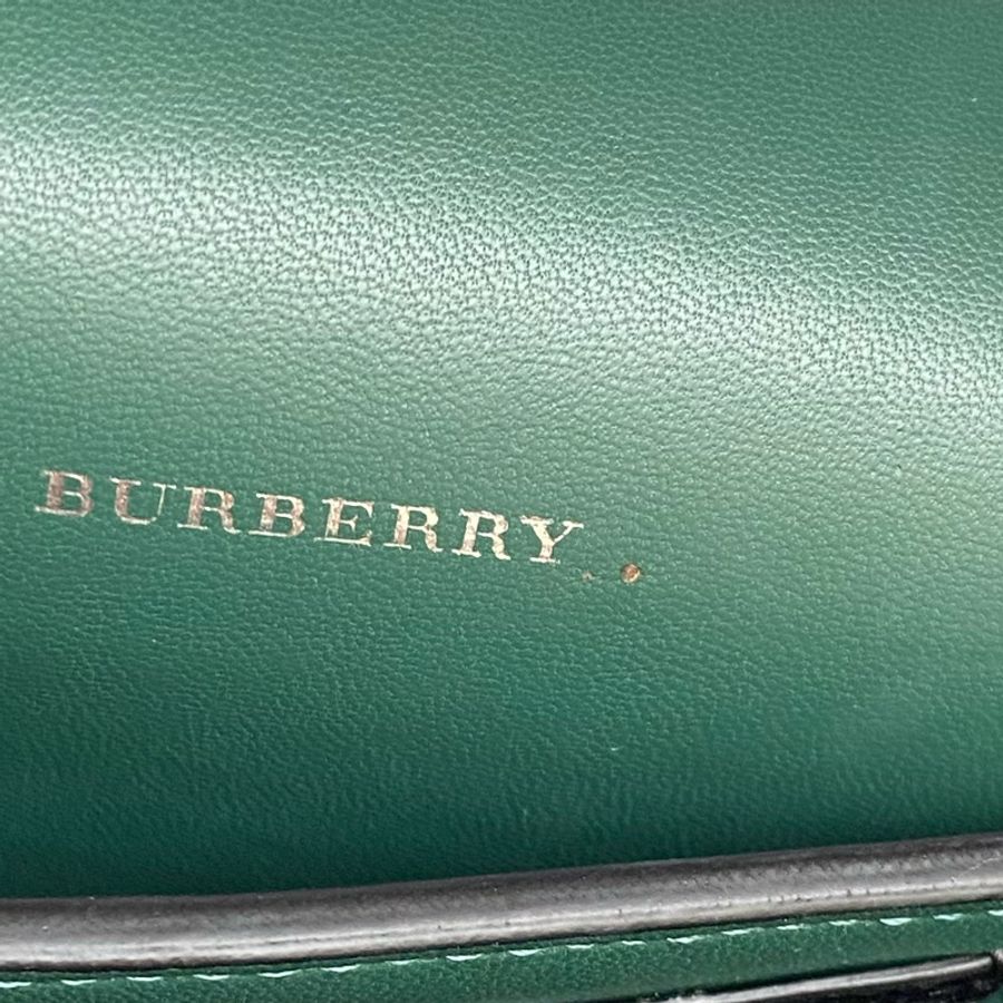 Burberry D型芤翻蓋斜背包-14