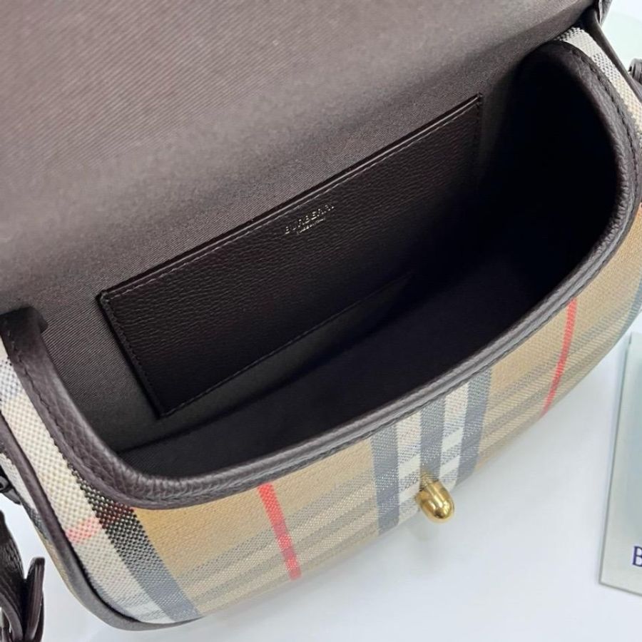 Burberry highland ( 8112160 )-2