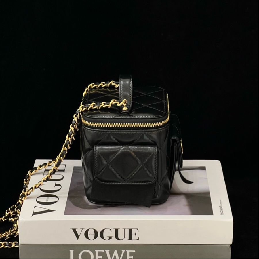 Chanel cargo 黑金小盒子口袋包 芯片款 附件:盒子/塵袋/冊子-2