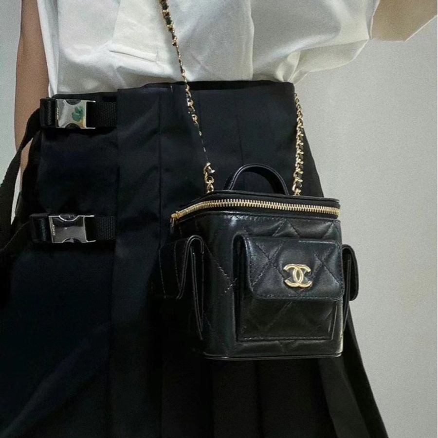 Chanel cargo 黑金小盒子口袋包 芯片款 附件:盒子/塵袋/冊子-6