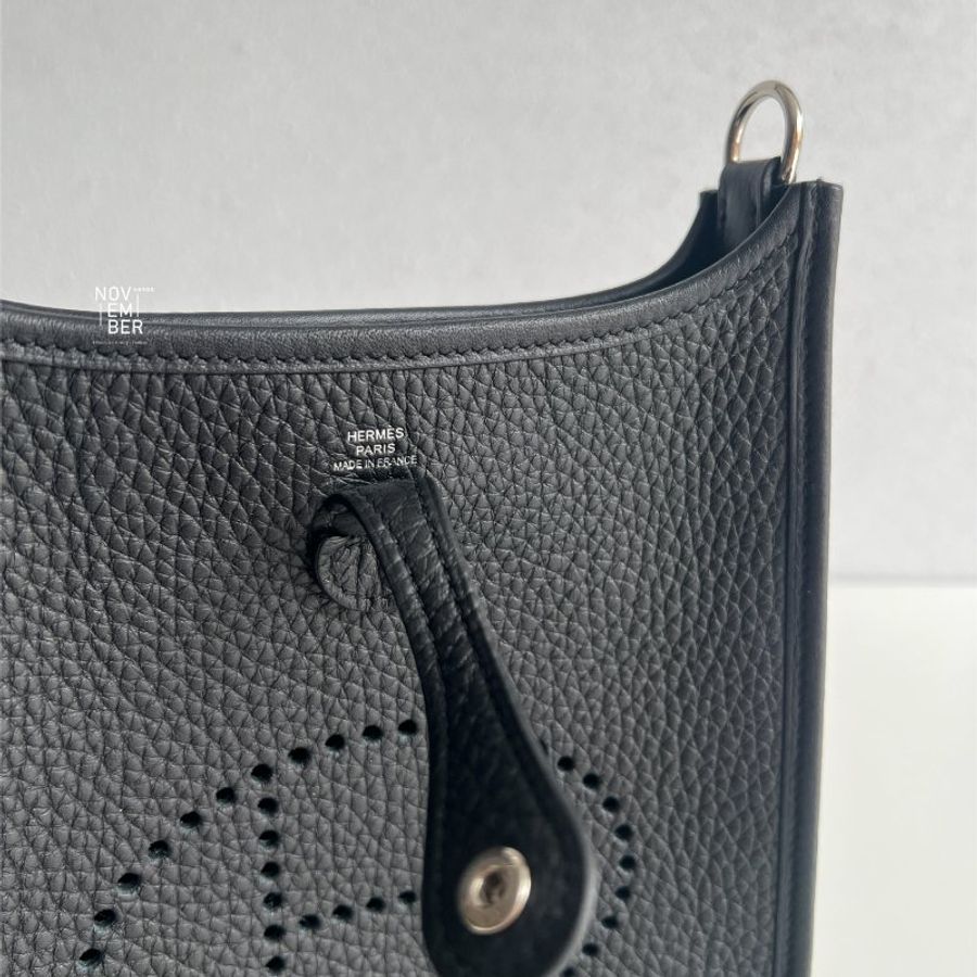 閒置新有購證🙌🏻 Hermès 愛馬仕 Mini Evelyne 黑色銀釦 一代 斜背包-5