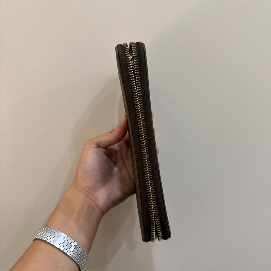 LV 櫻花粉長夾-2
