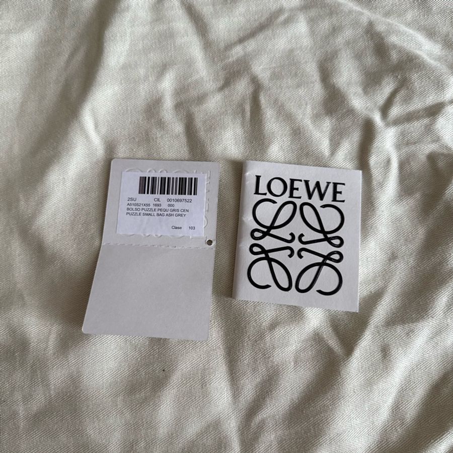 LOEWE Puzzle Ash Grey灰綠色-12