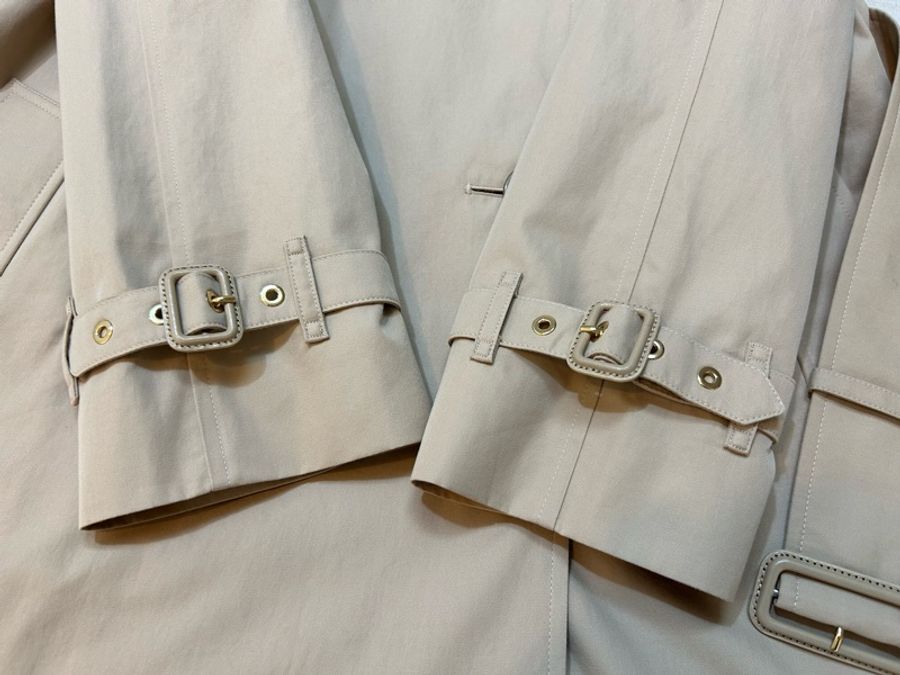 BURBERRY英國柔黃褐色滑鐵盧風衣UK8-4