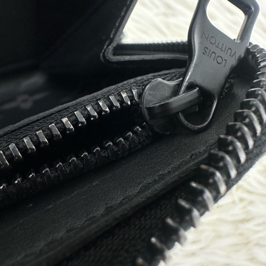 LV Trunk Zippy Wallet 黑色老花長銀包 晶片款-18