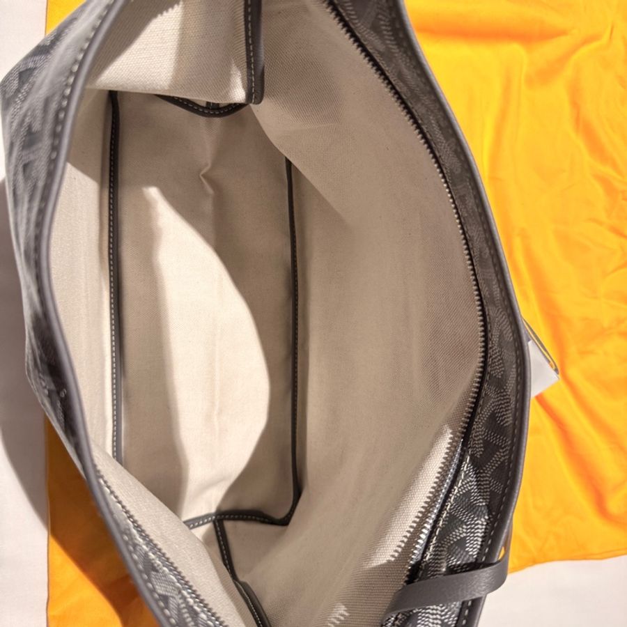 Goyard Hobo bag -紅蝴蝶2025 Sep-8
