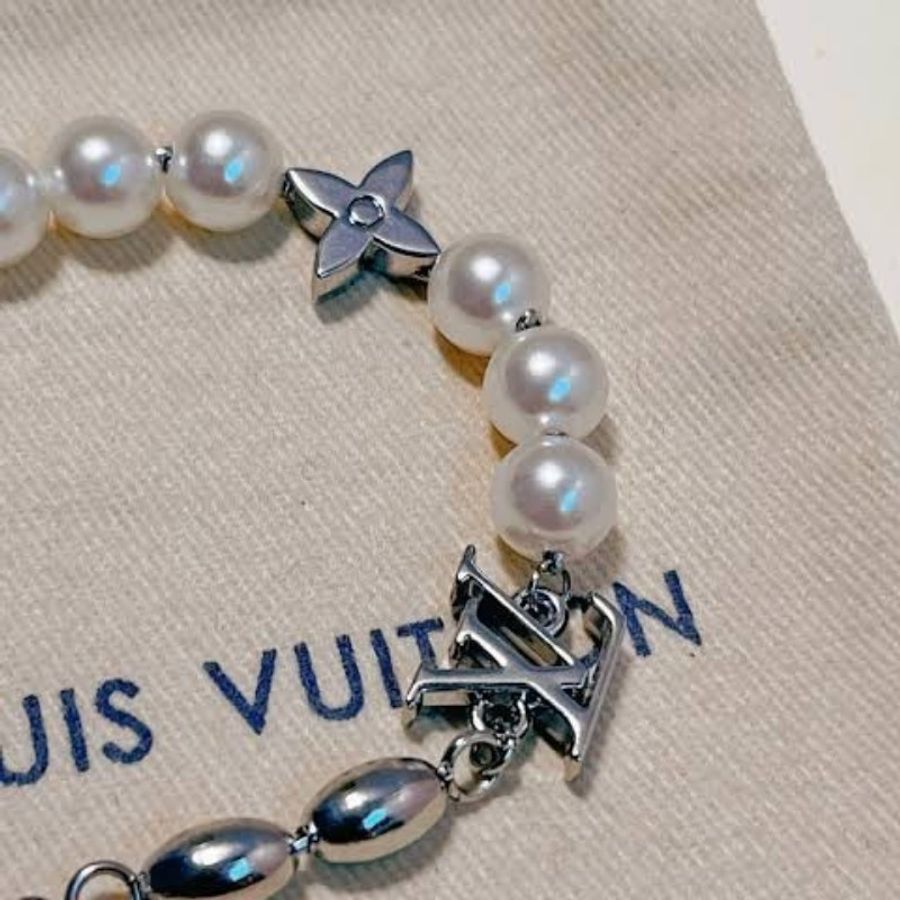 全新 LV
Pearls Fusion 手鍊 M1556A-1