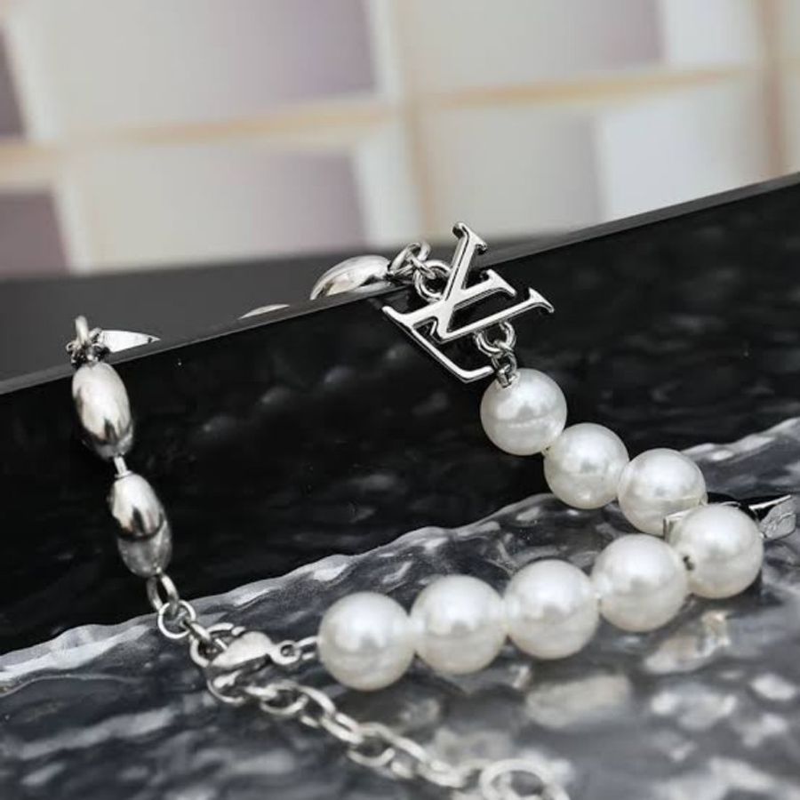 全新 LV
Pearls Fusion 手鍊 M1556A-3