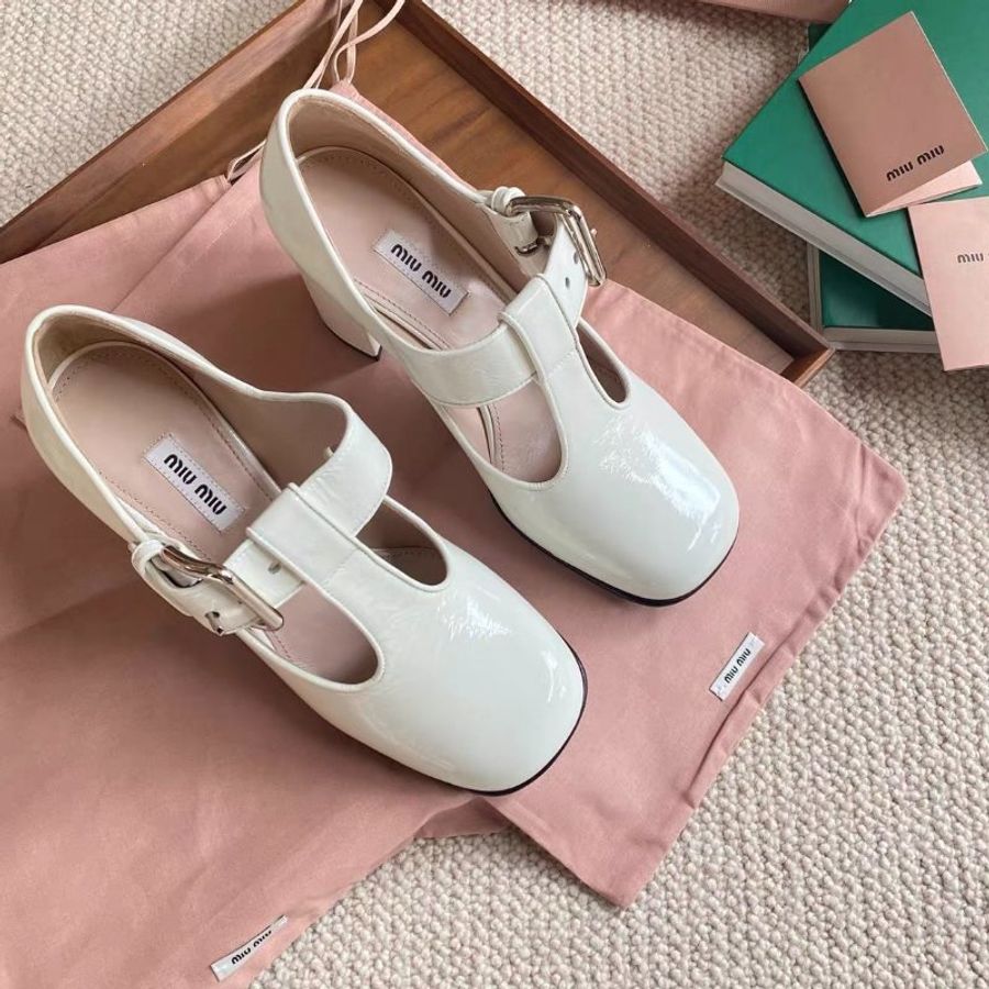 miumiu 白色漆皮瑪莉珍高跟鞋38號 全新閒置配件塵袋盒子-4