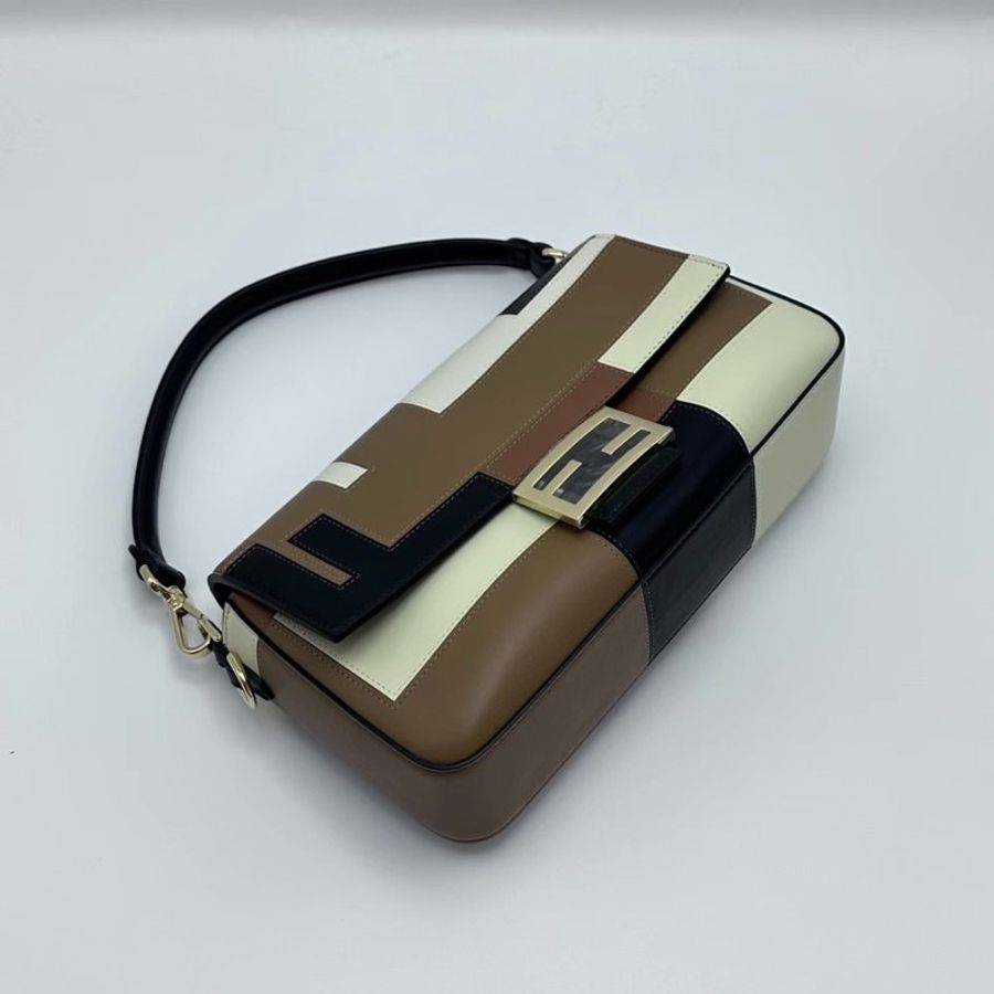 FENDI 雙F拼色法棍牛皮手提肩背斜背包27*15*6 全新閒置 配件塵袋吊牌-2