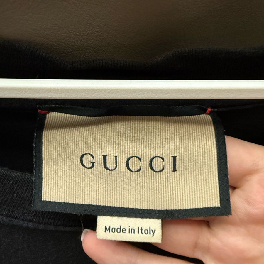 可議價✨Gucci 男款紅白閃電黑色棉T-2
