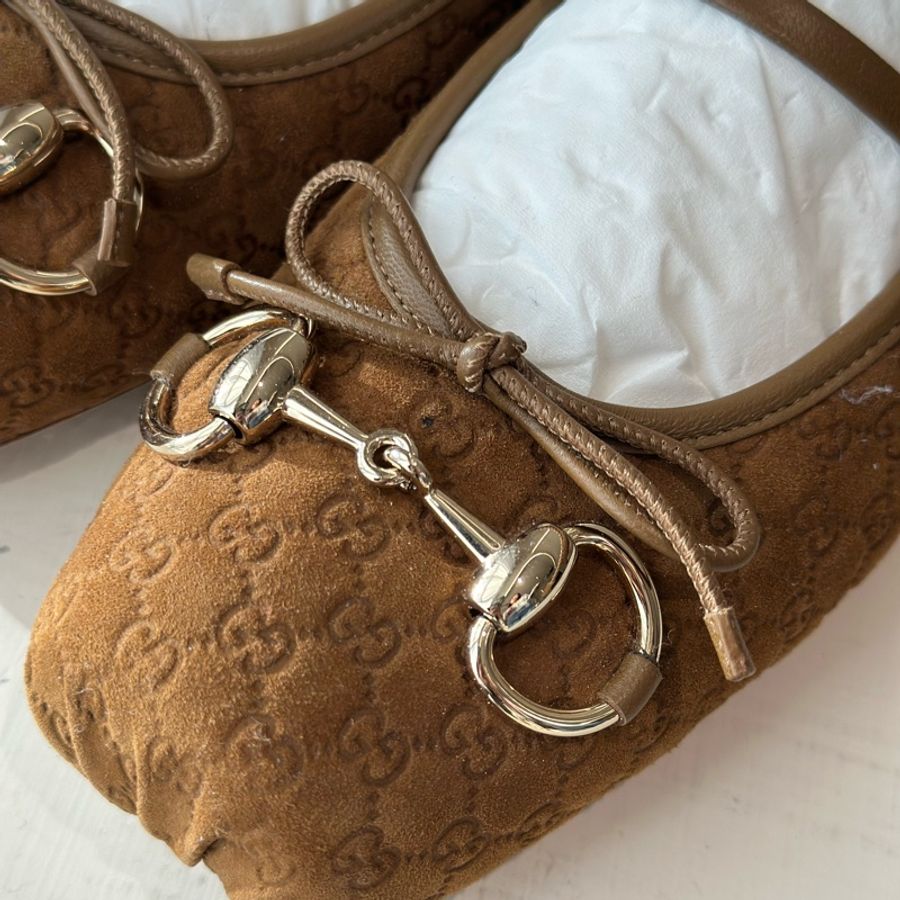 Gucci 壓紋logo棕色芭着舞鞋37.5號🩷超甜-10