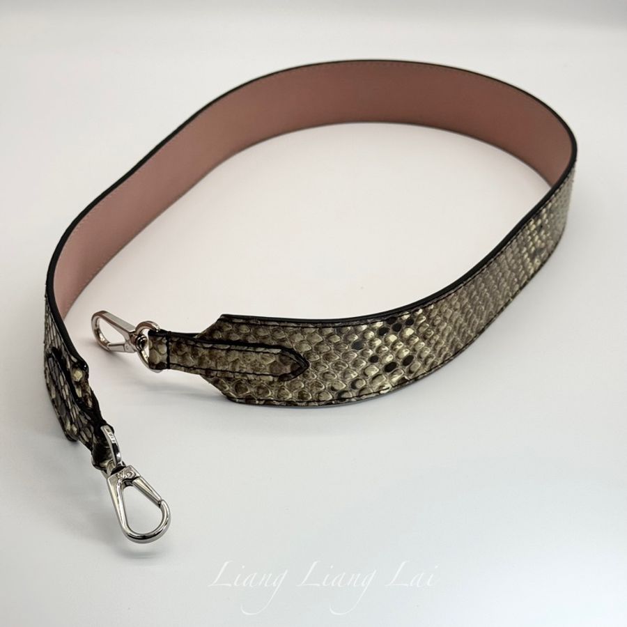 Louis Vuitton LV 限量大蟒蛇皮背包背帶|肩帶-16