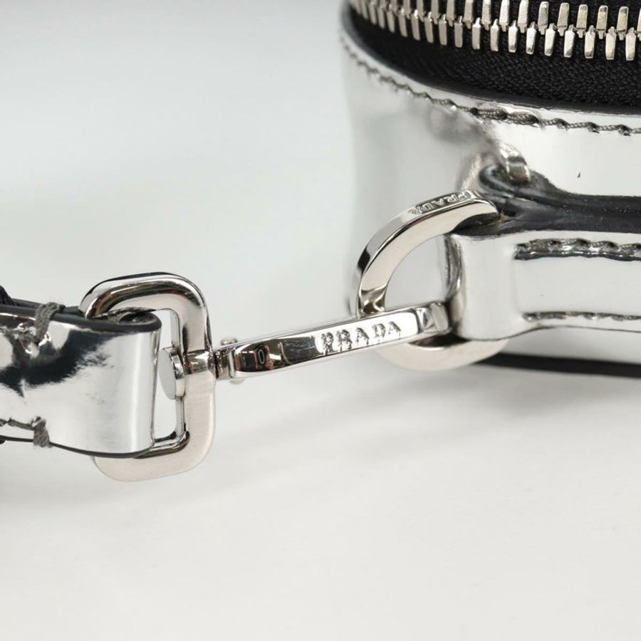 【日本直送】PRADA 銀色皮革肩背包 2VH070 正品 142285M-21