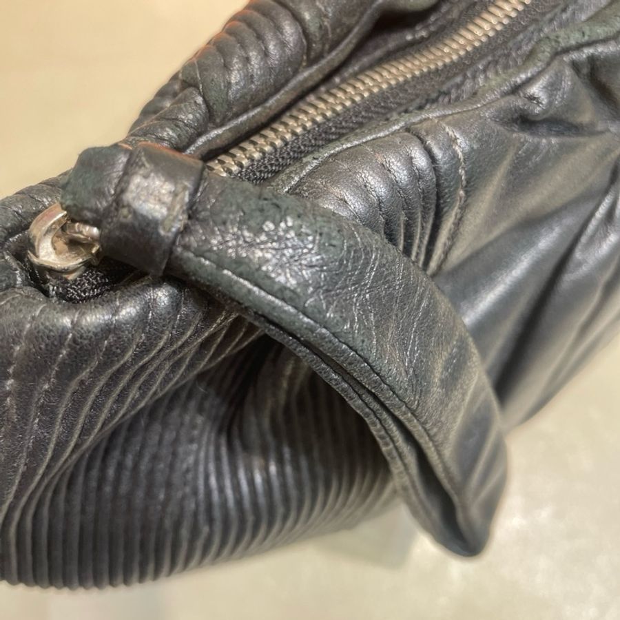 Miu Miu Clutch Bag-17