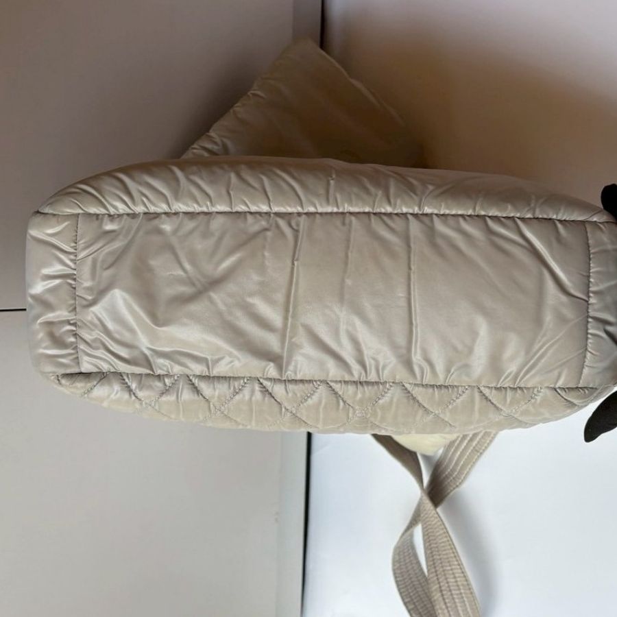 Chanel cocoon 淺灰尼龍菱格下蓋書包-14