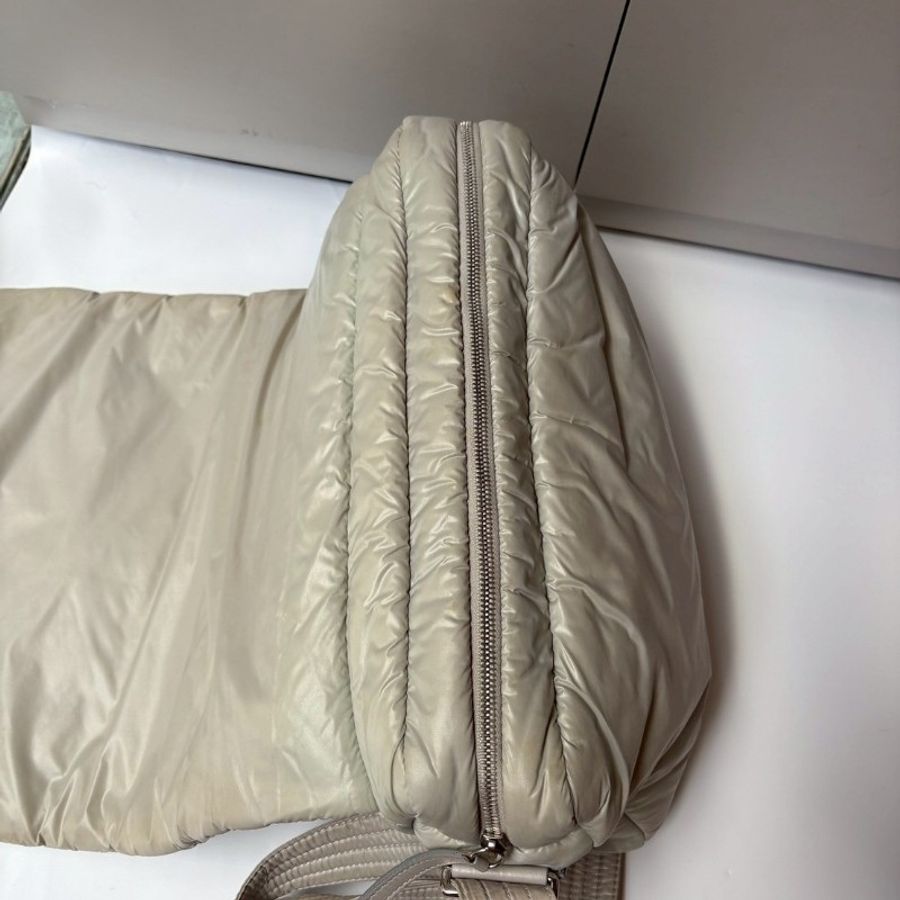 Chanel cocoon 淺灰尼龍菱格下蓋書包-22