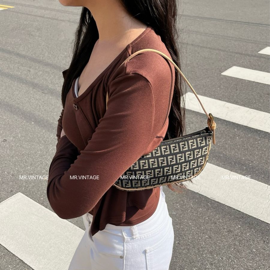 🏷️ Fendi 帆船包-0