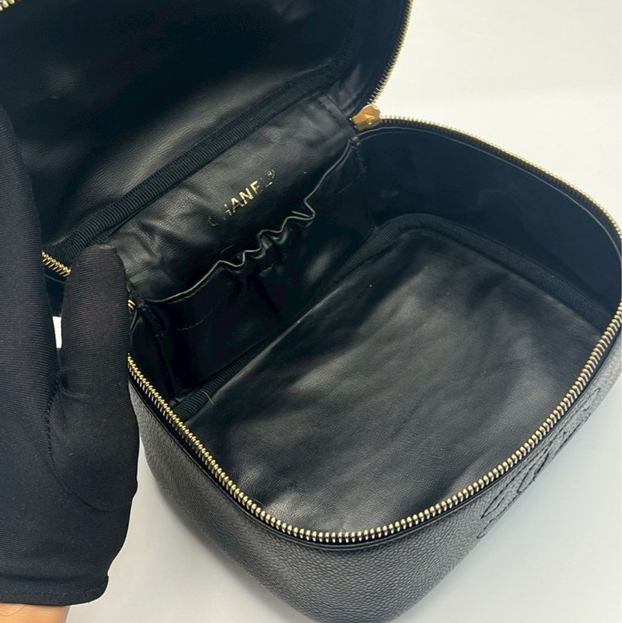 🏷️ Chanel 化妝盒包-11