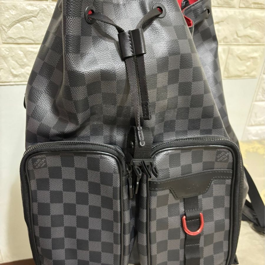 降價出清!LV 男用後背包 路易威登多功能背包 N40279 石墨背包 格紋灰色 特殊塗層帆布 牛皮-1