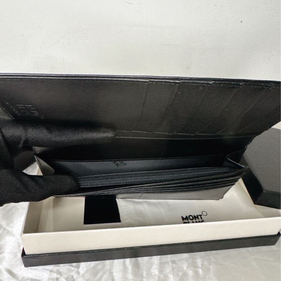 MONTBLANC萬寶龍 大班系列平滑牛皮14卡對開長夾-3