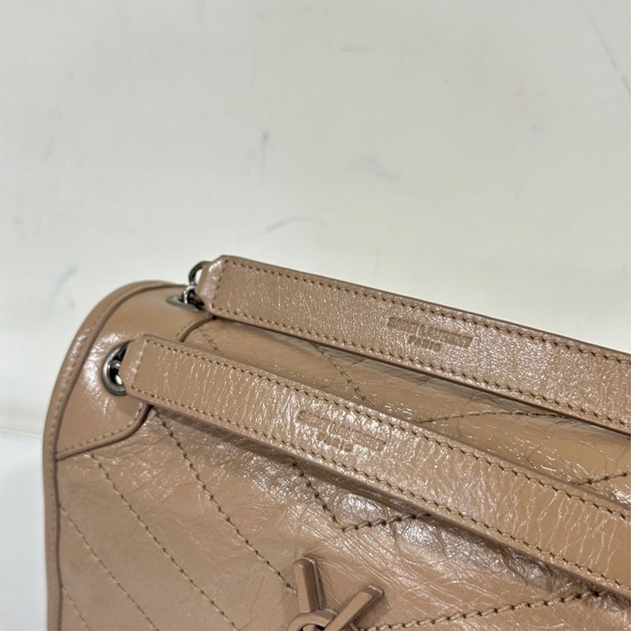 🈶購證 #近新閒置 #新款d扣 Ysl Niki baby小號 專櫃原價近🔟萬-15