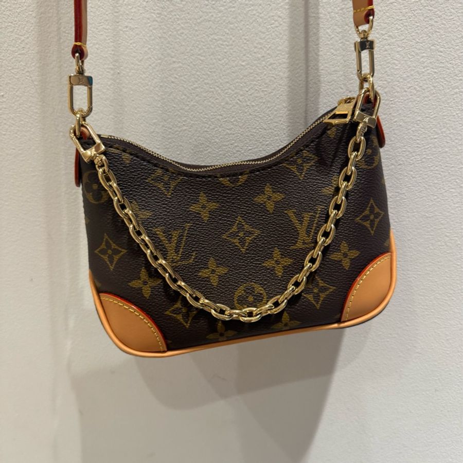 Louis Vuitton LV 新款Nano Boulogne M25519 牛角包-3