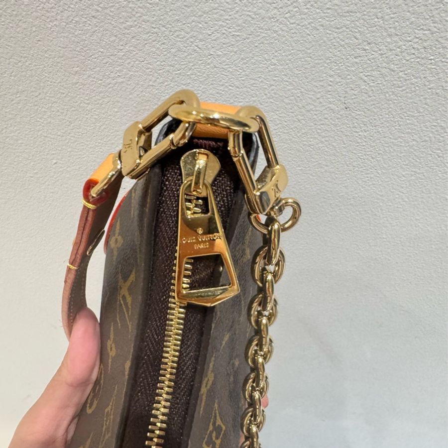 Louis Vuitton LV 新款Nano Boulogne M25519 牛角包-5