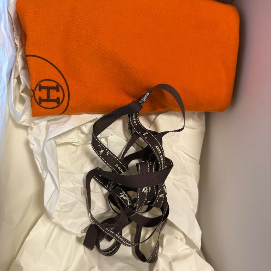 Hermes 愛馬仕 licol bag 17 evercolor雙色揹帶-6
