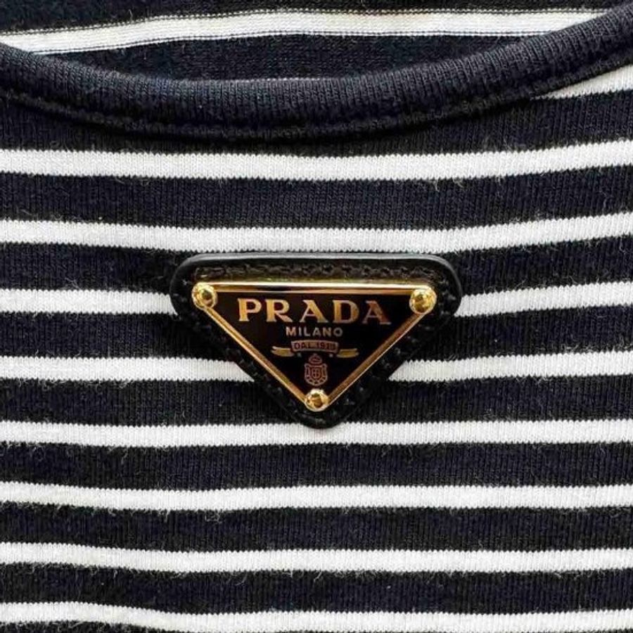 Prada好顯腰身的美美條紋T-2