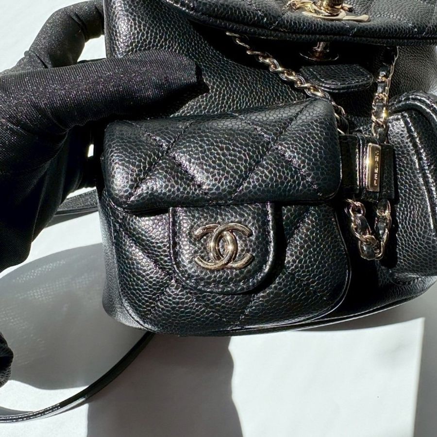 Chanel 淡金鍊黑荔枝皮小號後背包 Duma-4