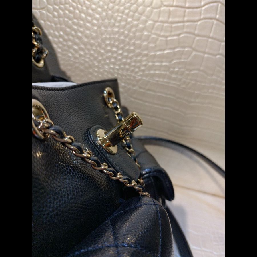 Chanel 淡金鍊黑荔枝皮小號後背包 Duma-30