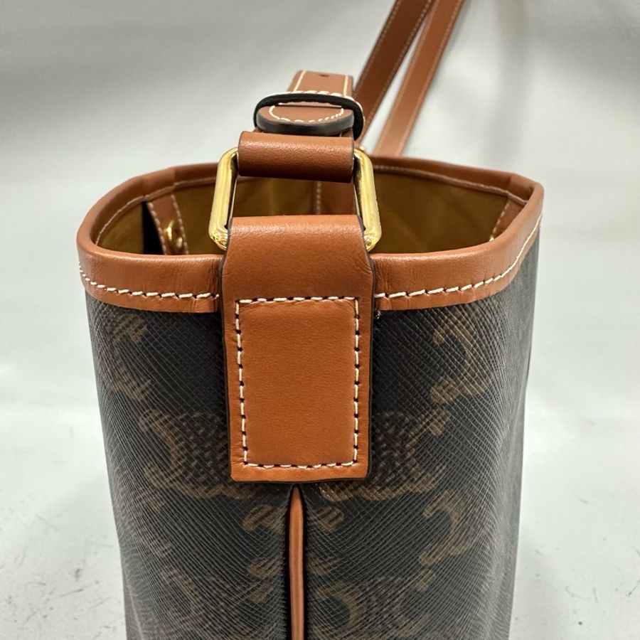 Celine 191442 老花凱旋門金釦水桶包TRIOMPHE BUCKET-13