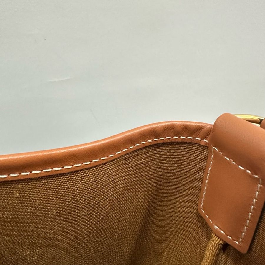 Celine 191442 老花凱旋門金釦水桶包TRIOMPHE BUCKET-15