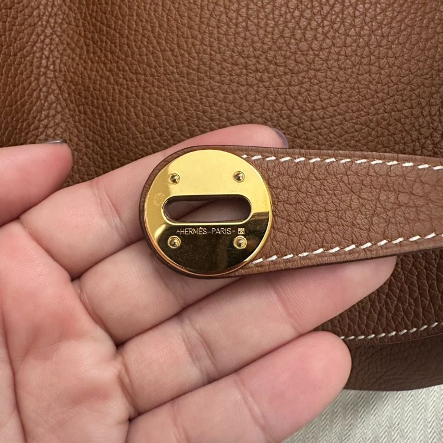 愛馬仕 Hermes Lindy 26 Taurillon Clemence皮 Gold 金棕金扣-19