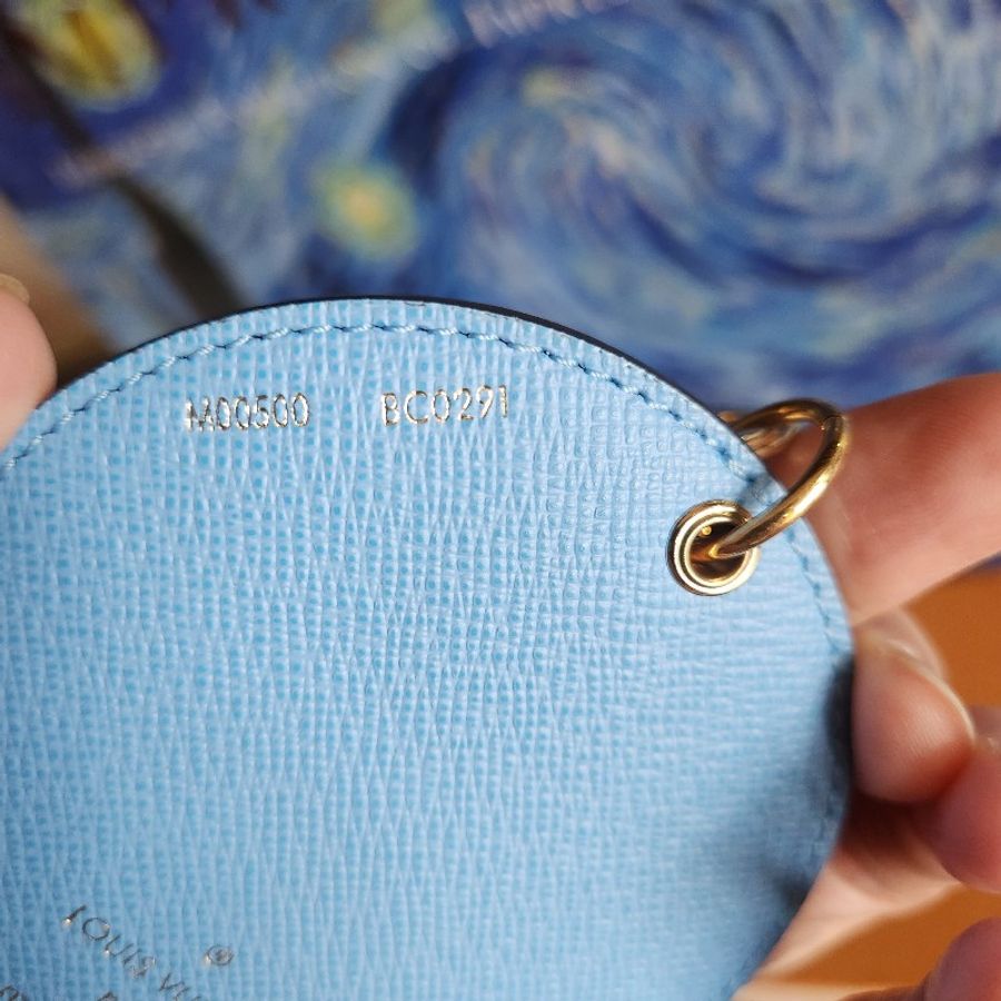 lv 限量可愛熊貓可愛吊飾 近全新 閒置品-4