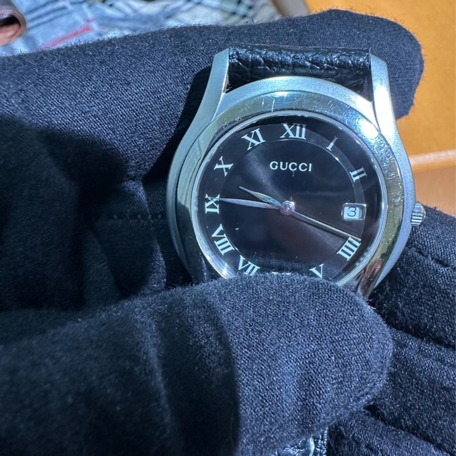 出清優惠 GUCCI 男仕簡約設計石英錶-4