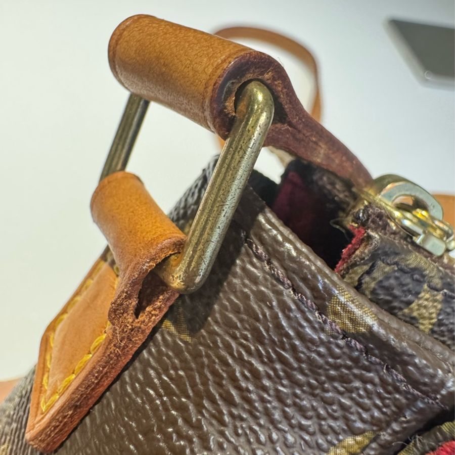 《初。Vintage》 LV 經典老花豆腐包/小方包 (原況皮革)-9