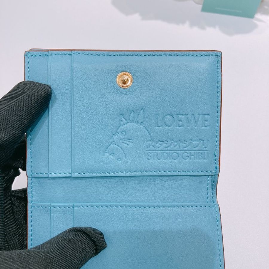 TW4471 Loewe 羅意威&宮崎駿聯名 短款錢包 小狗茵茵圖案Howl's Heen Trifold Wallet-10