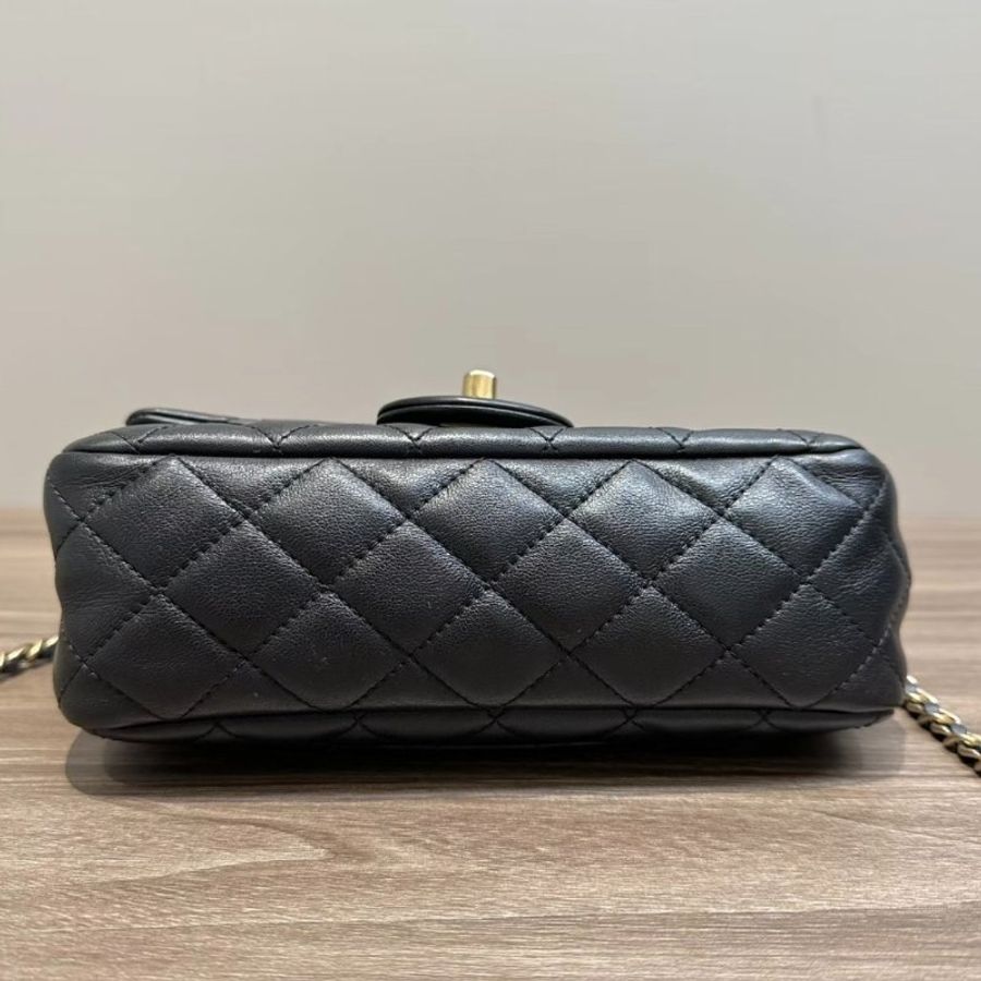 CHANEL 黑金cf大mini荷葉邊斜背包20*11 98新配件塵袋-3