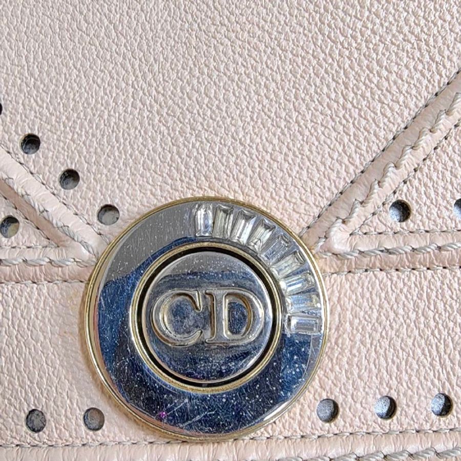 Dior 迪奥rama系列粉色圓扣盾牌包-10