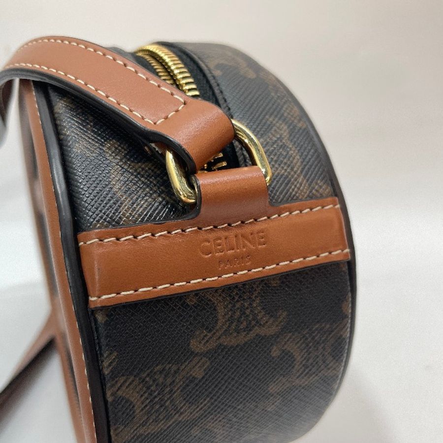 Celine PVC拼咖牛皮金釦大號凱旋門皮標斜背月餅包-9