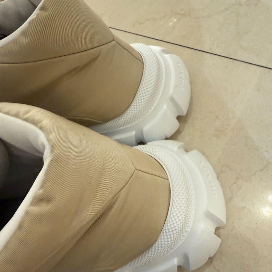 Prada 卡其中筒鞋❤️-3