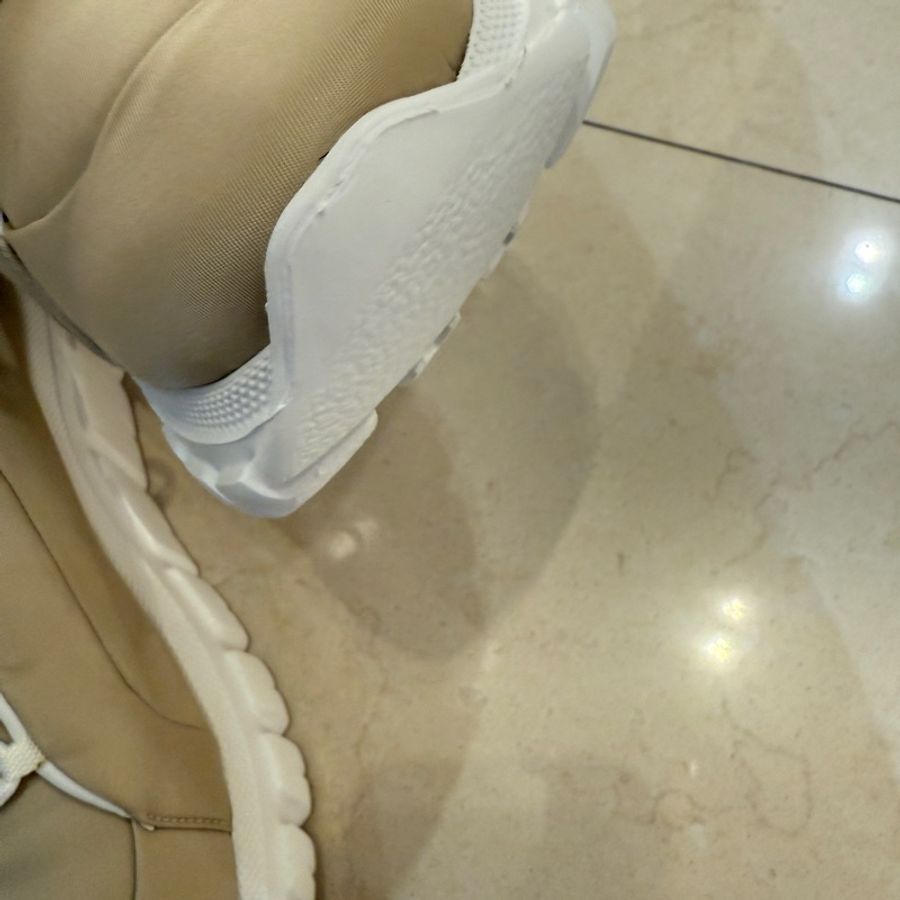 Prada 卡其中筒鞋❤️-11